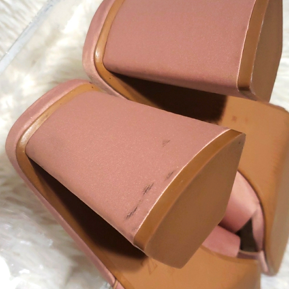 ZARA Heels - Picture 6 of 9